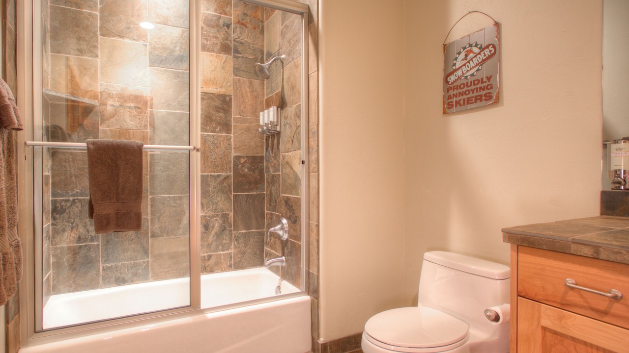 Photo of Bathroom in Big Sky