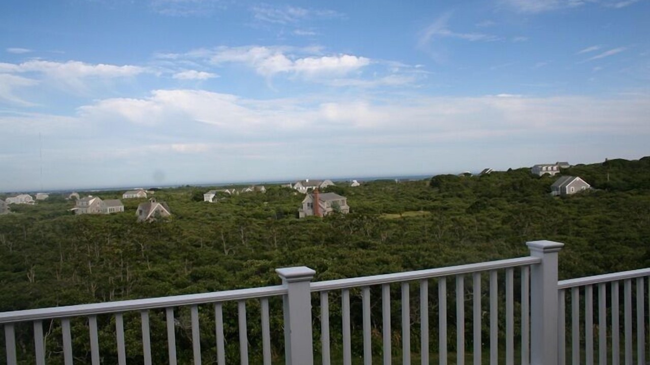 Photo of Outdoor in Tom Nevers