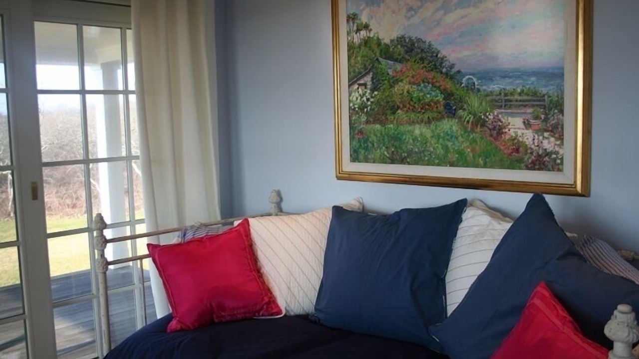 Photo of Others in Tom Nevers