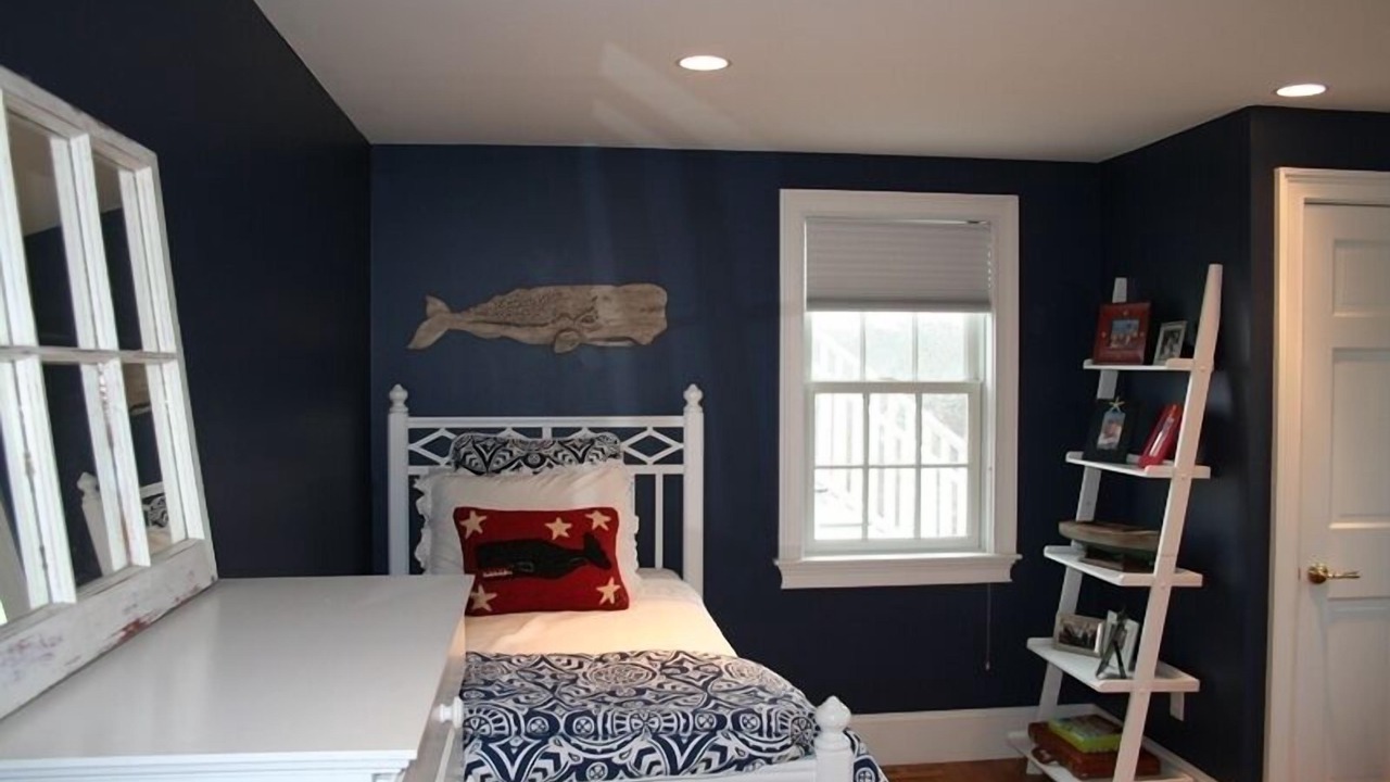 Photo of Others in Tom Nevers