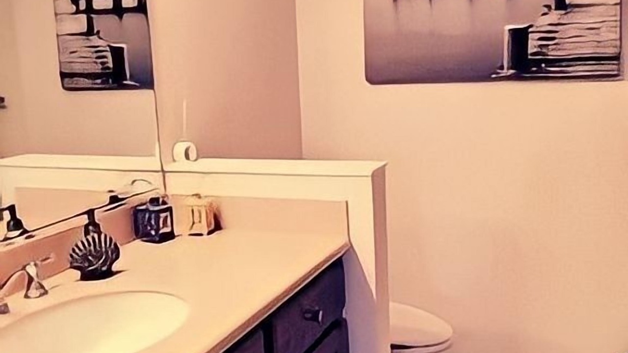 Photo of Bathroom in Ruskin