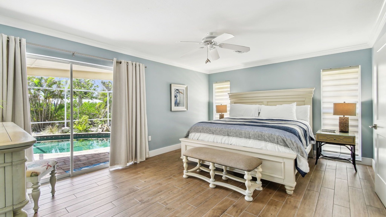 Photo of Bedroom in Siesta Key Village