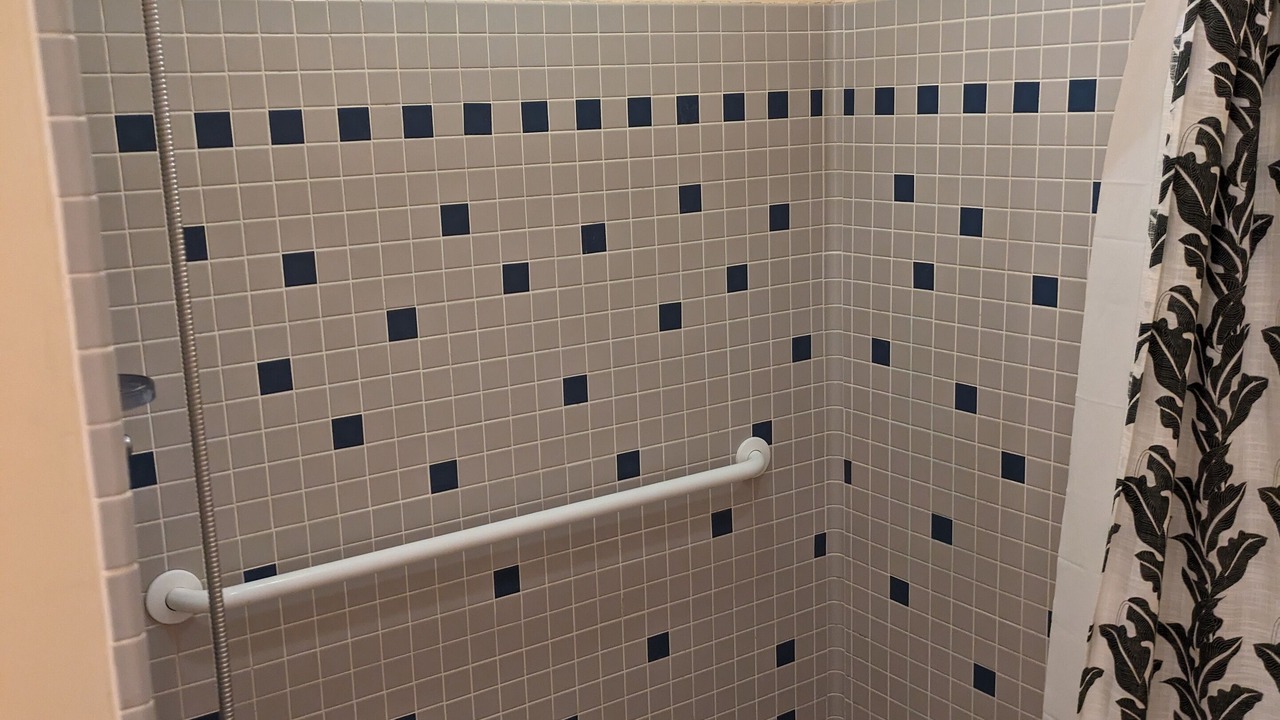 Photo of Bathroom in Tower Grove East