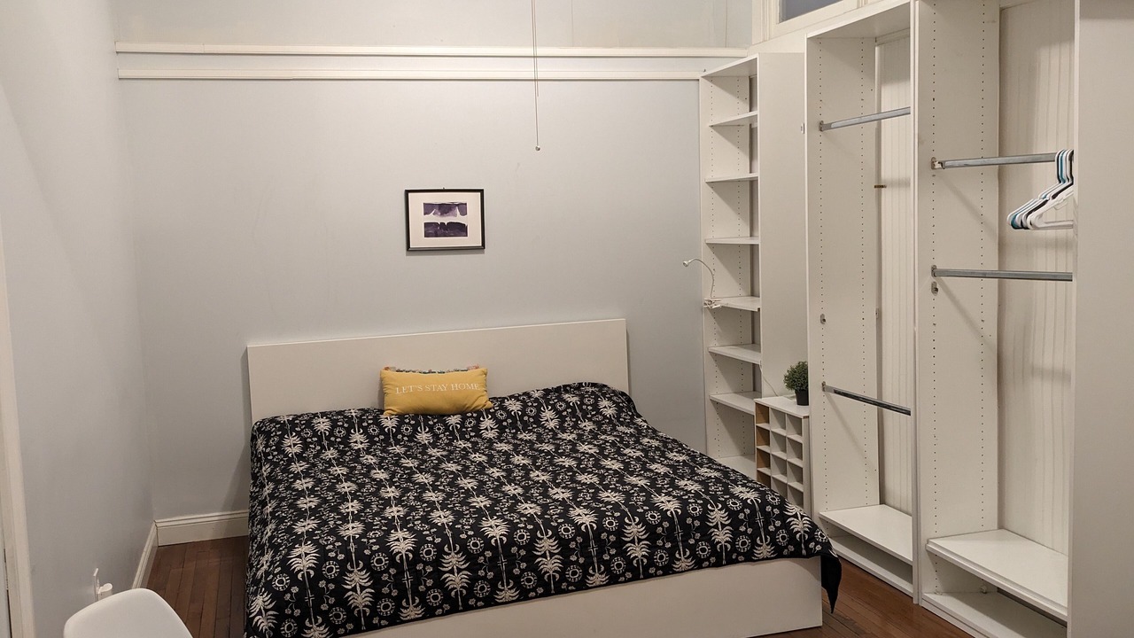 Photo of Bedroom in Tower Grove East