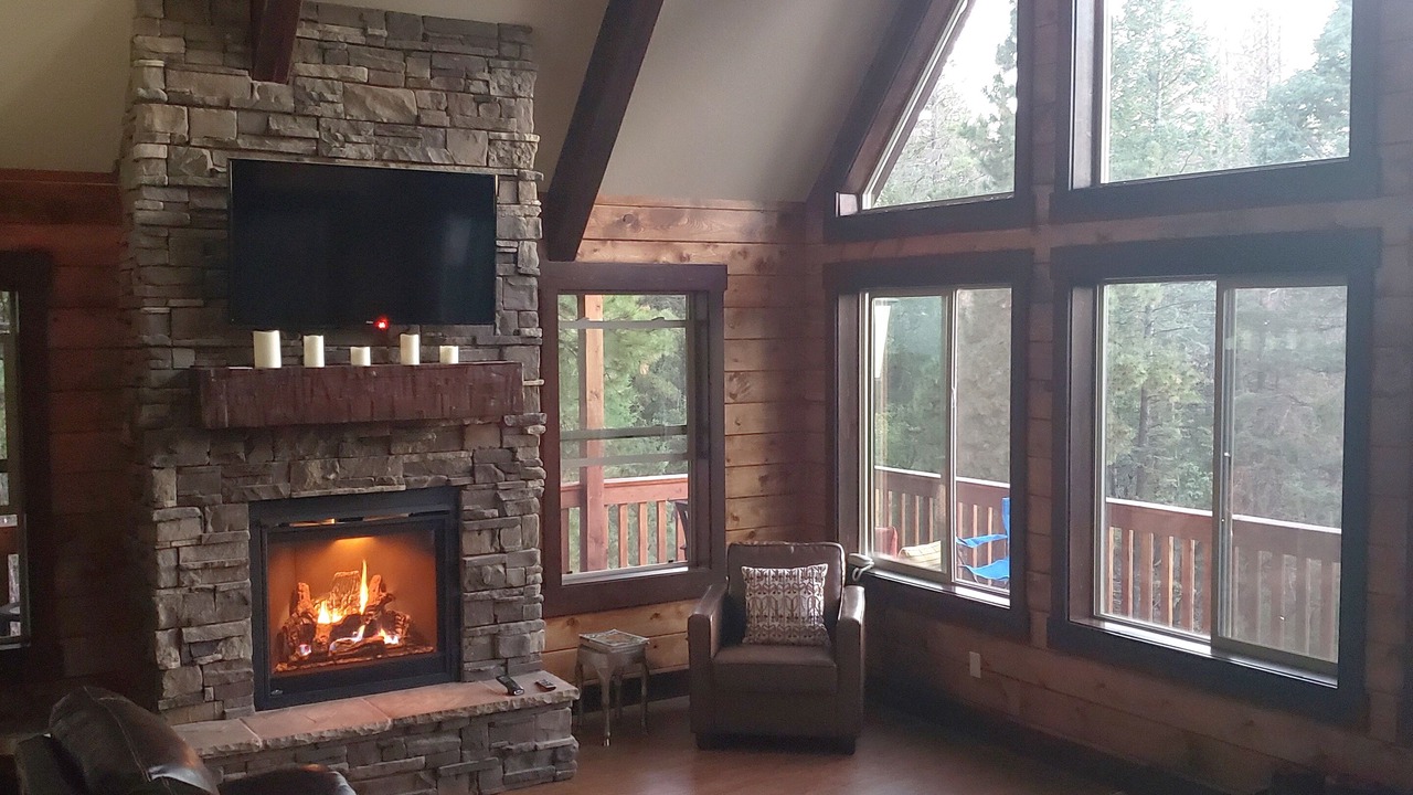 Photo of Bedroom in Mammoth Creek