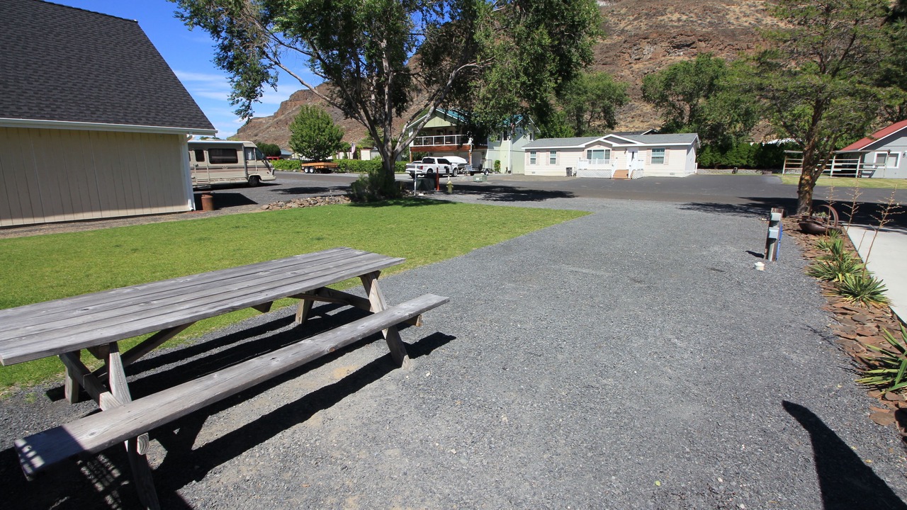 Photo of Outdoor in Sunland Estates