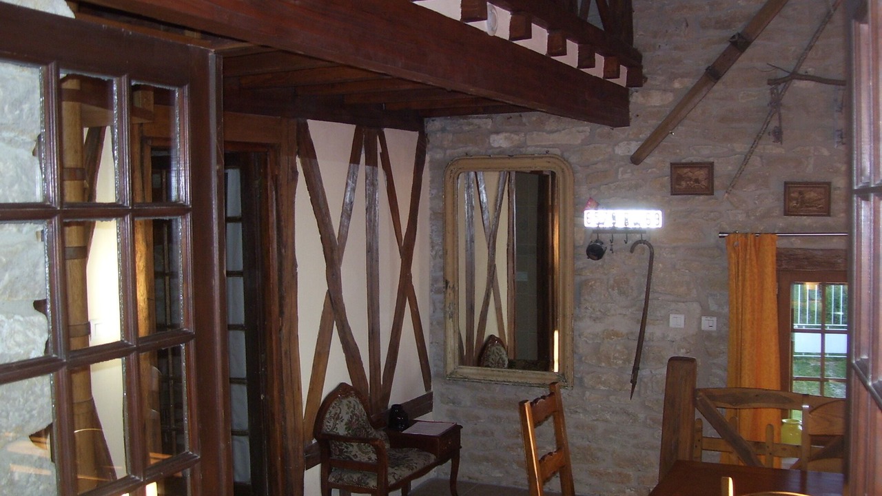 Photo of Others in Colombier