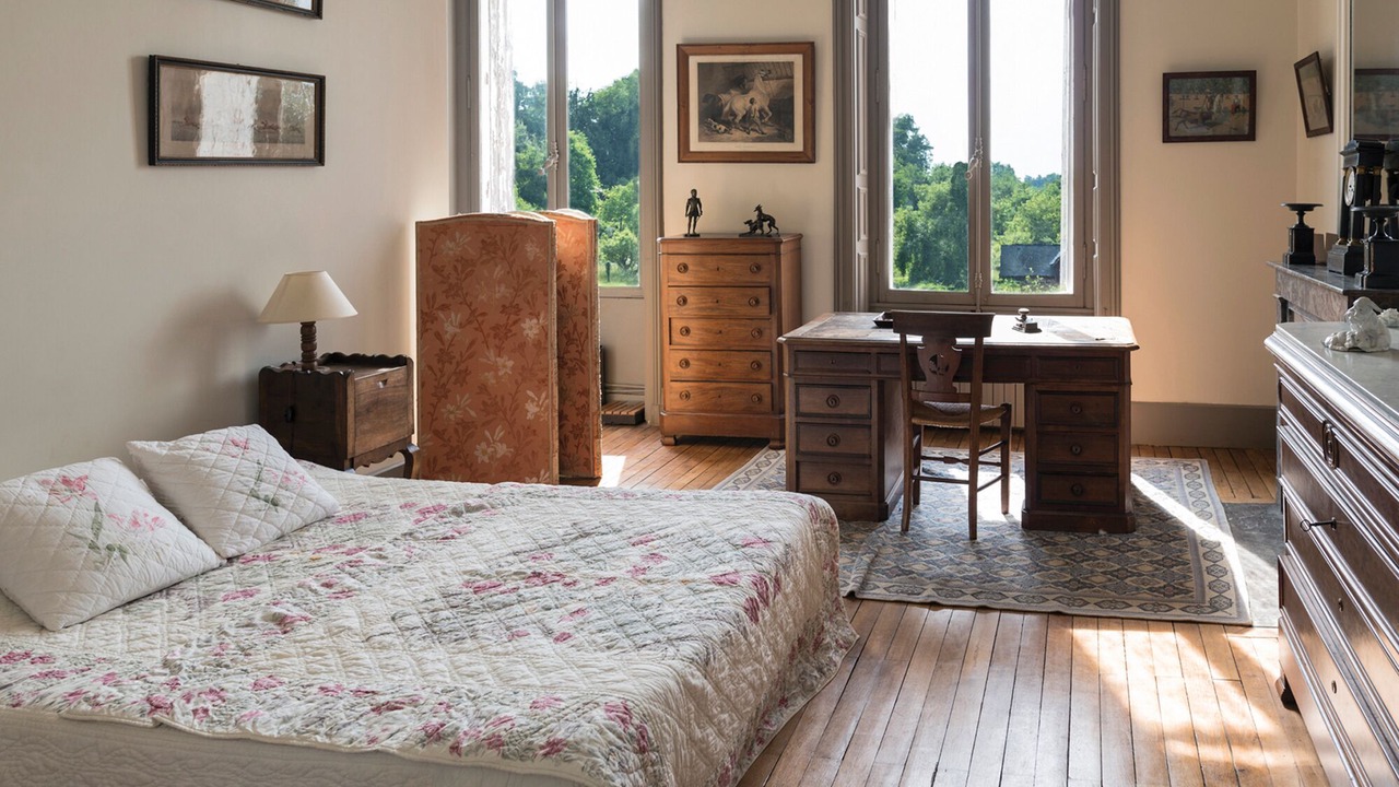 Photo of Bedroom in Souvigne-sur-Sarthe
