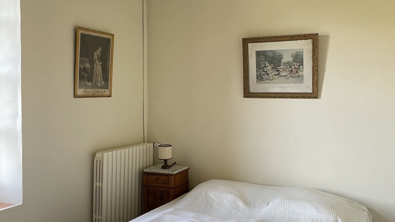 Photo of Bedroom in Souvigne-sur-Sarthe
