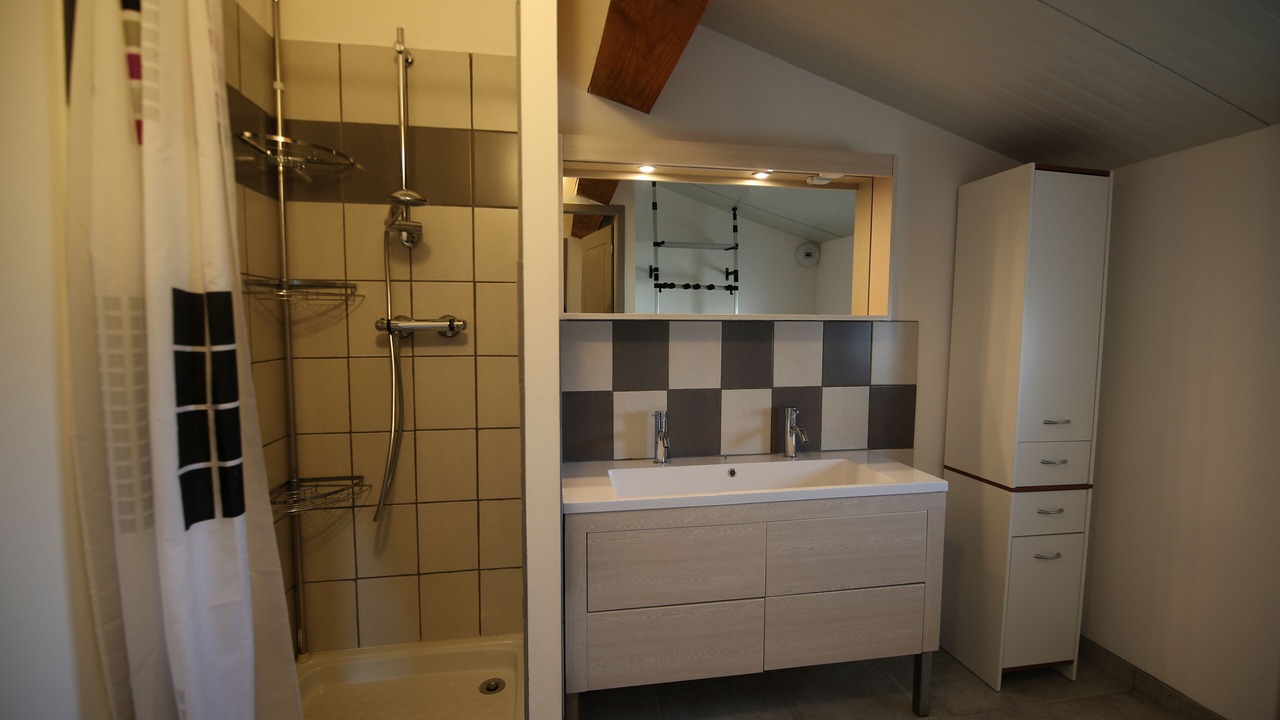 Photo of Bathroom in Banne