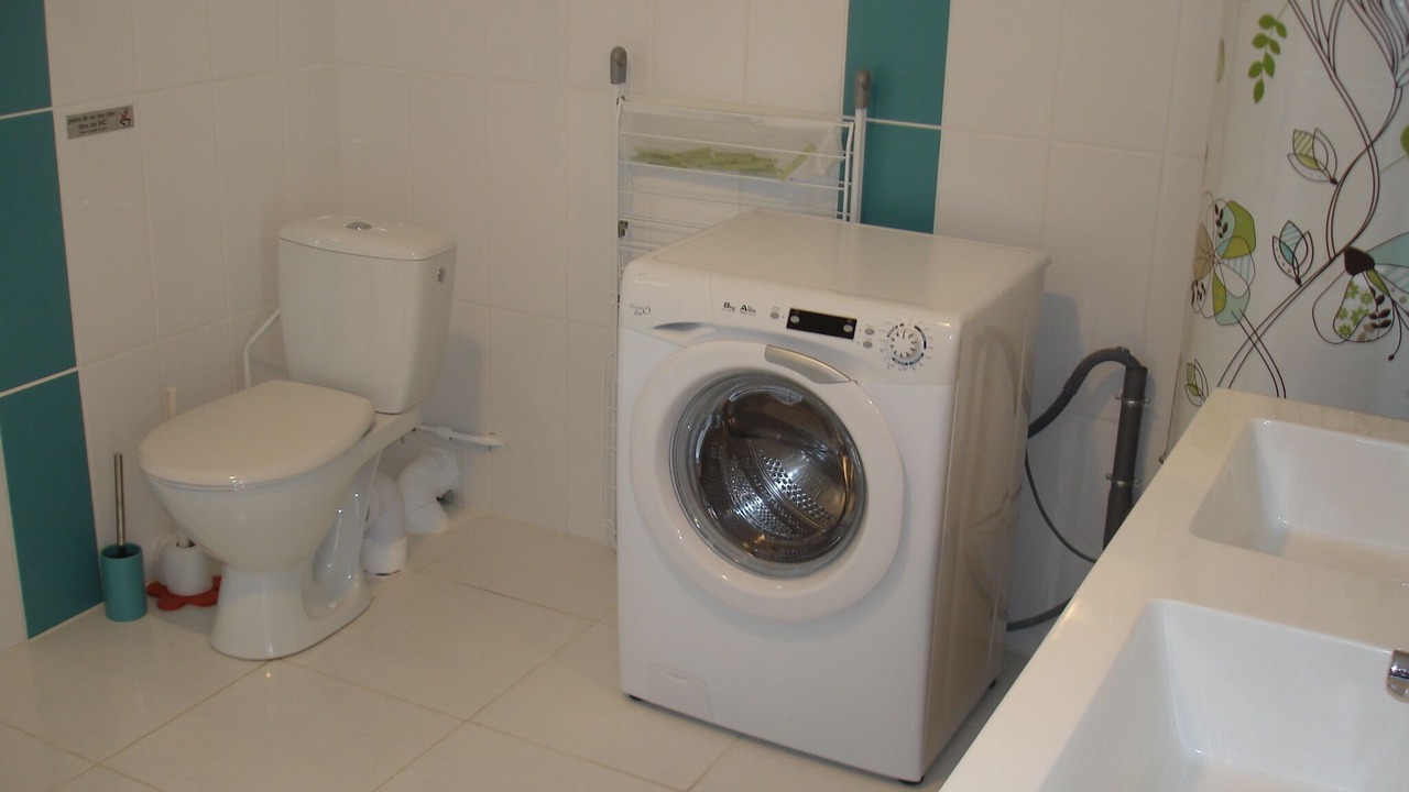 Photo of Bathroom in Attray