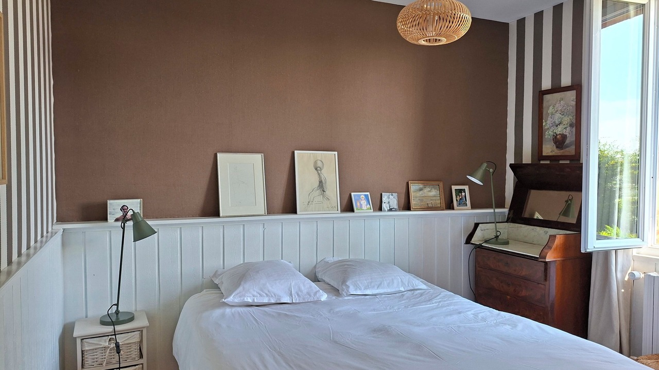 Photo of Bedroom in Merville-Franceville-Plage