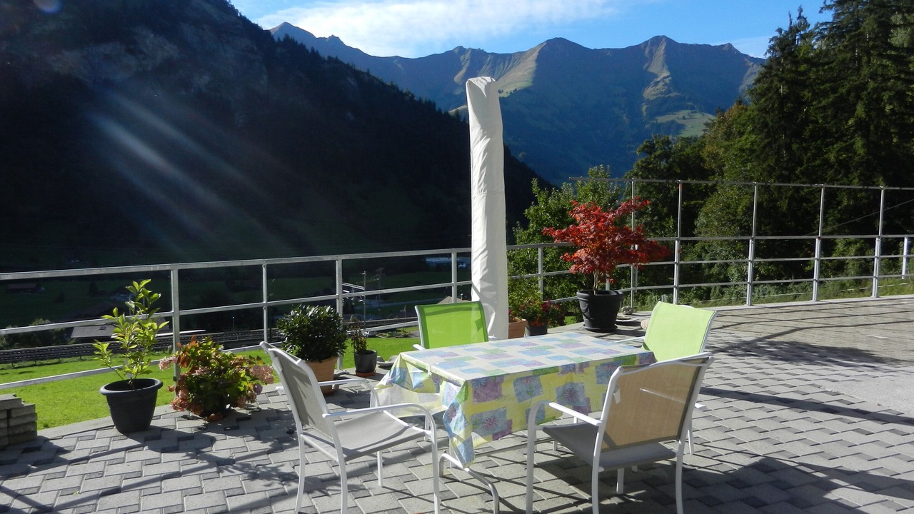 Photo of Outdoor in Kandergrund