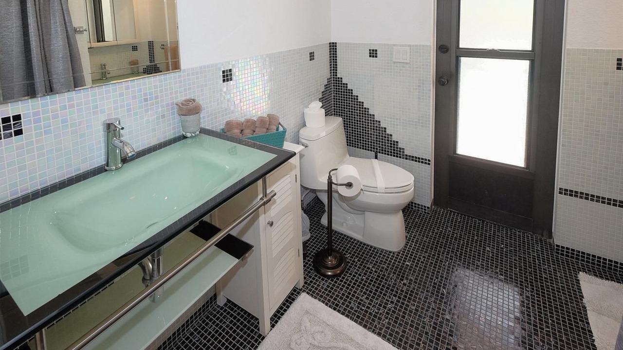 Photo of Bathroom in Cape Coral