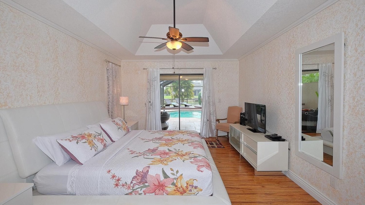 Photo of Bedroom in Cape Coral