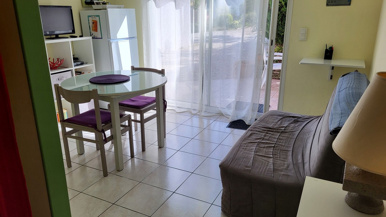 Photo of Livingroom in Herepian