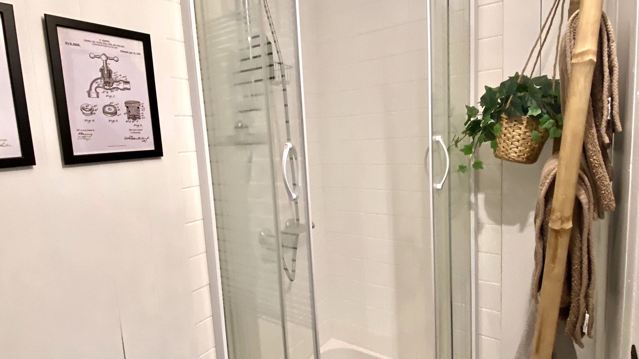 Photo of Bathroom in Olivet