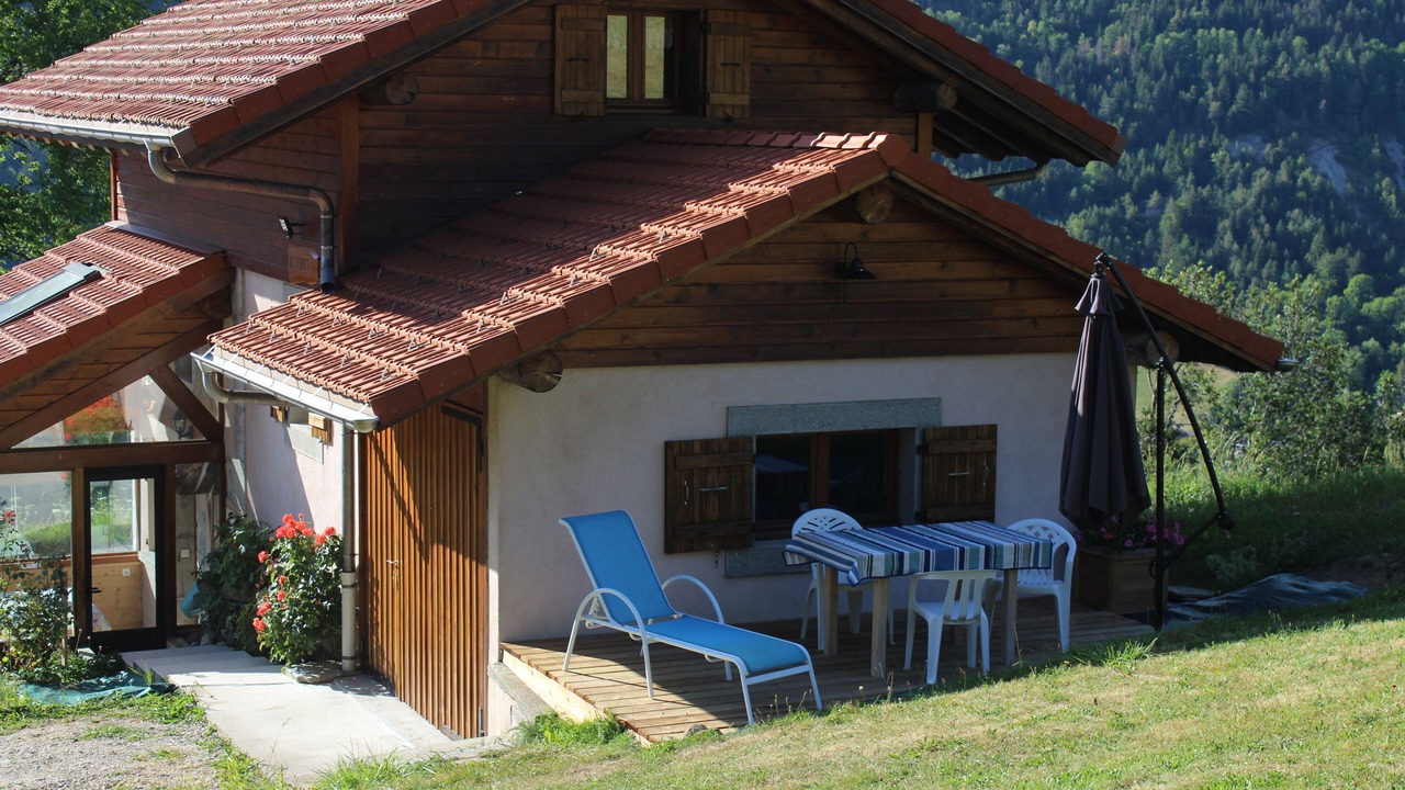 Photo of Outdoor in Thones