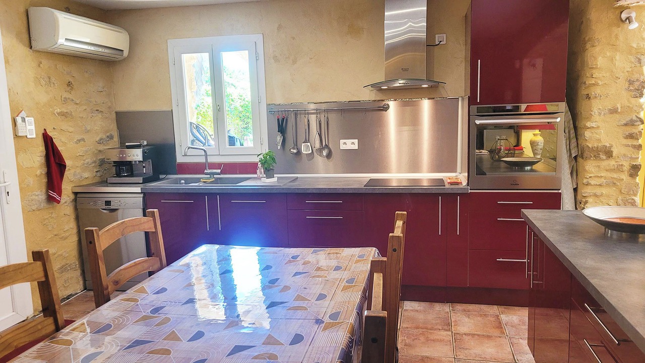 Photo of Kitchen in Sabran