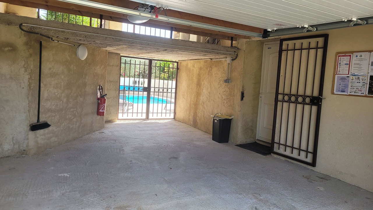 Photo of Others in Sabran