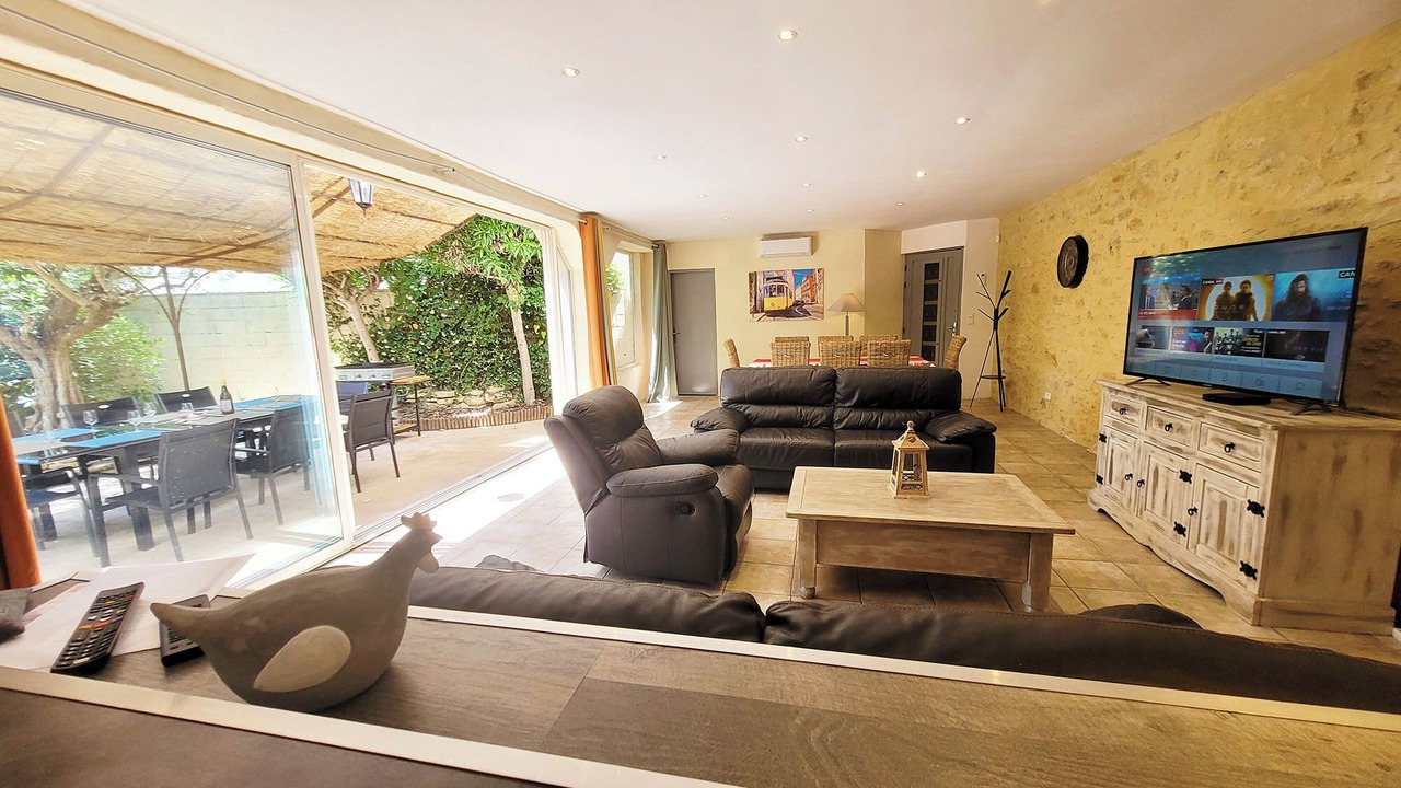 Photo of Livingroom in Sabran