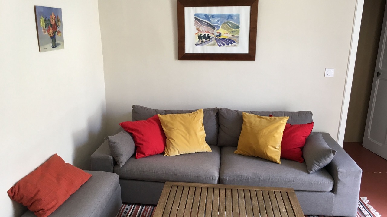 Photo of Livingroom in Mevouillon