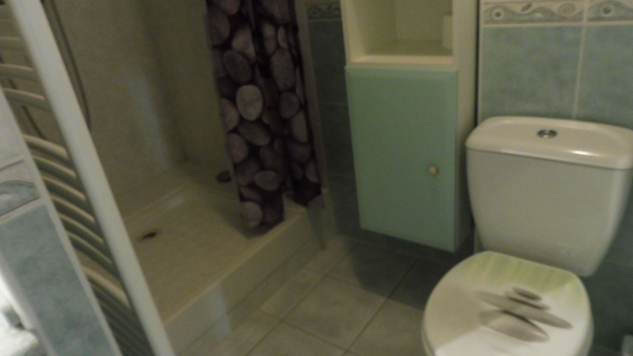 Photo of Bathroom in Cabrerolles