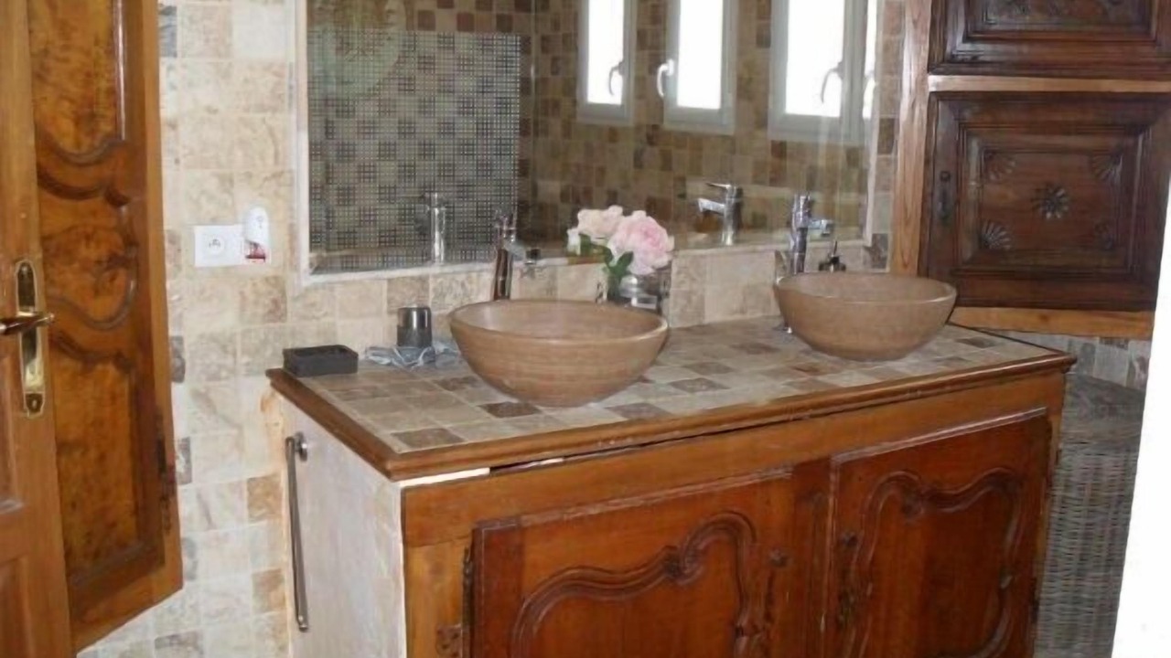 Photo of Bathroom in Malves-en-Minervois