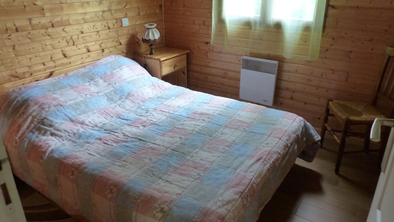 Photo of Bedroom in Neussargues-Moissac
