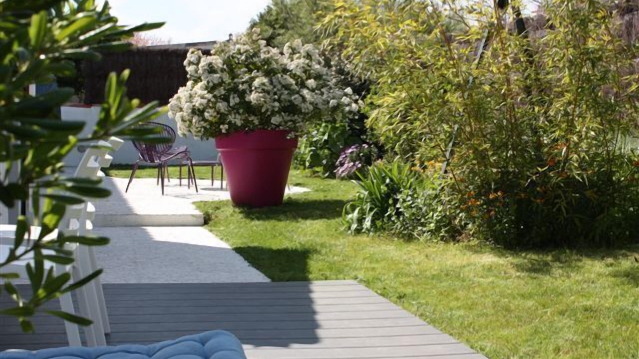 Photo of Patio Balcony in L'Epine