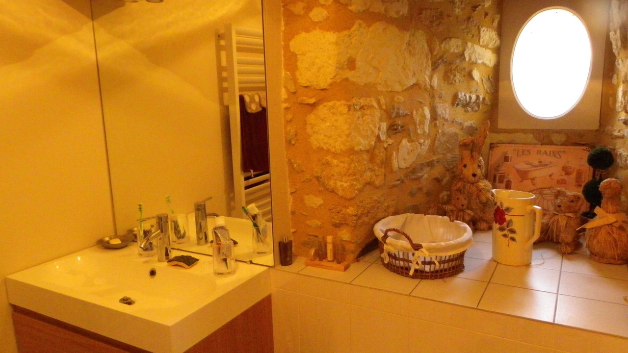 Photo of Bathroom in Faye-d'Anjou