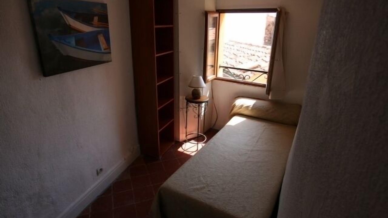 Photo of Bedroom in Old Town