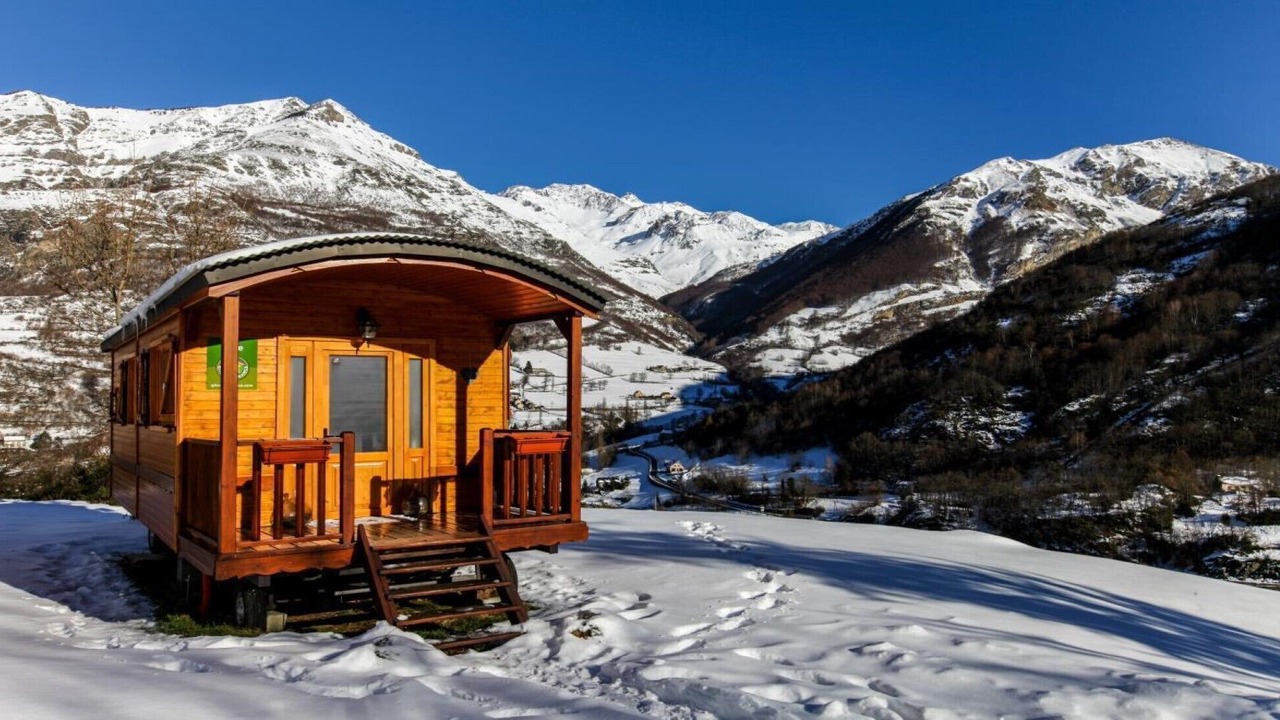 Photo of Outdoor in Gedre