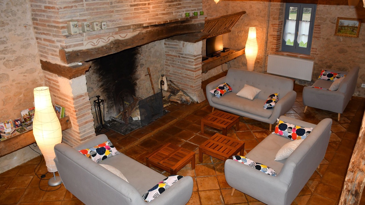 Photo of Livingroom in Cuq-Toulza