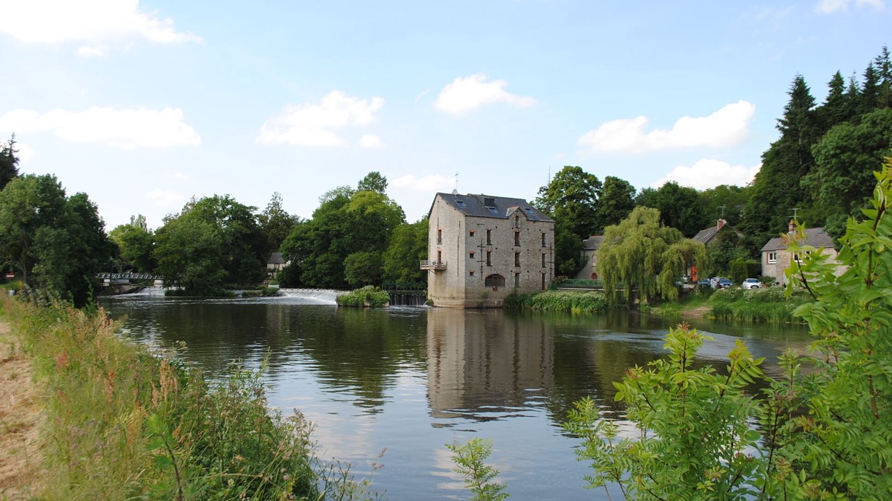 Photo of Others in Bourg-des-Comptes