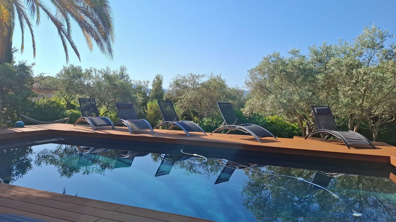 Photo of Outdoor in Bouc-Bel-Air