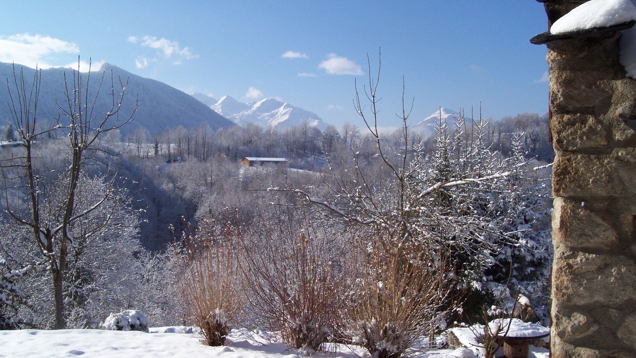 Photo of Outdoor in Oust