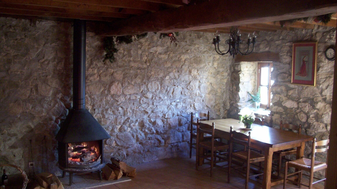 Photo of Others in Oust