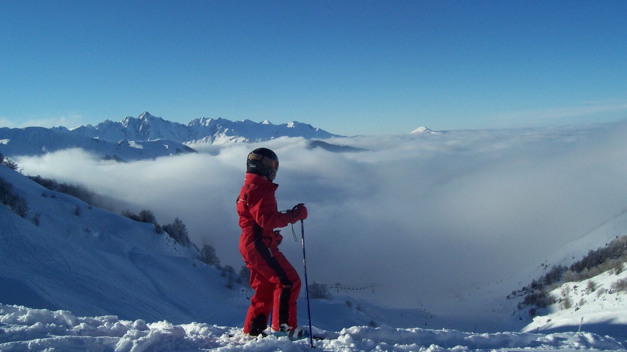 Photo of Others in Oust