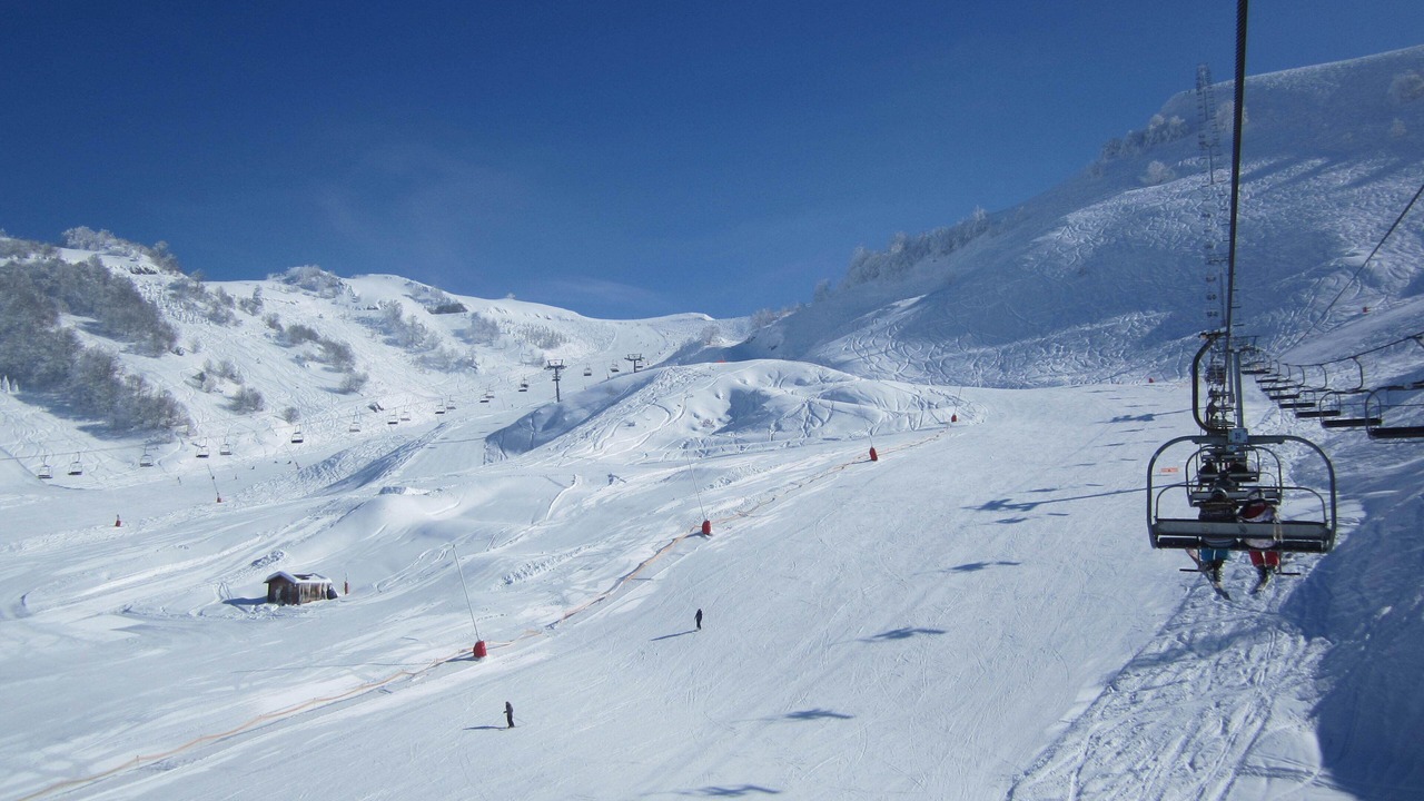 Photo of Others in Oust