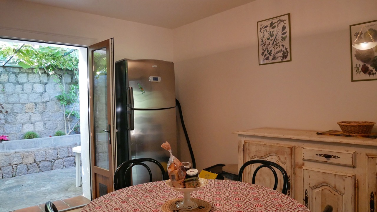 Photo of Others in Vero