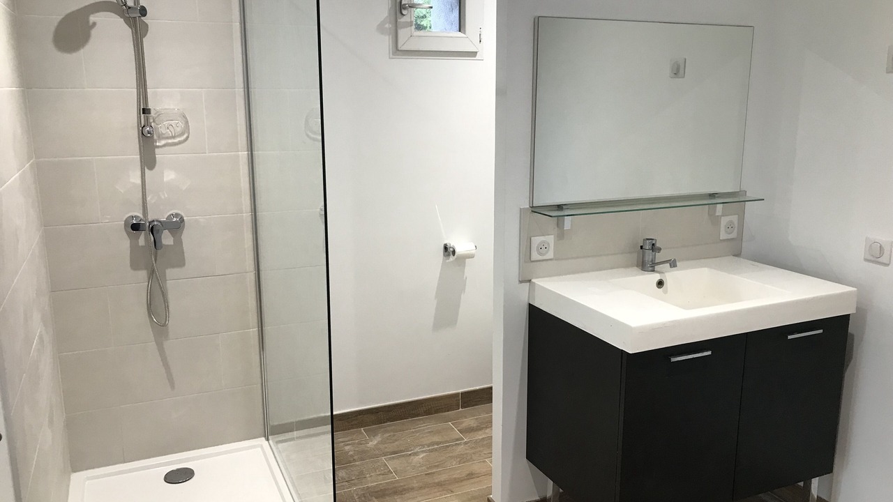 Photo of Bathroom in Vero