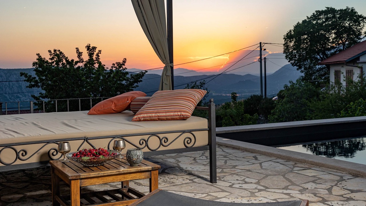 Photo of Patio Balcony in Grizane