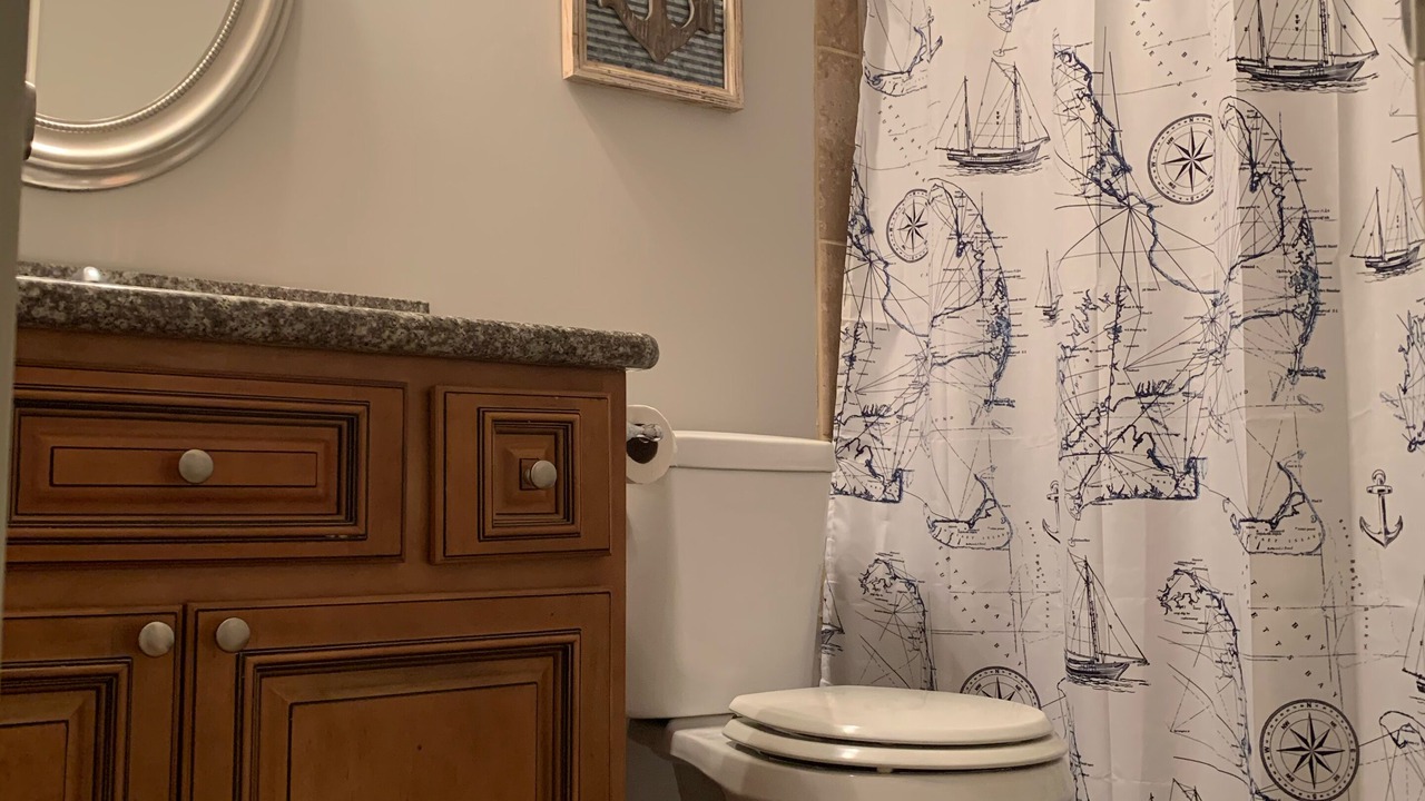 Photo of Bathroom in Saint Simons Heights