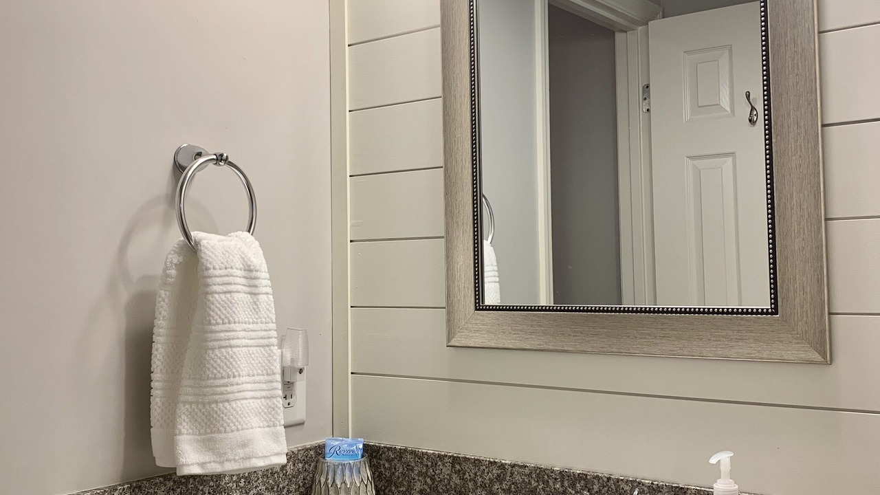 Photo of Bathroom in Saint Simons Heights