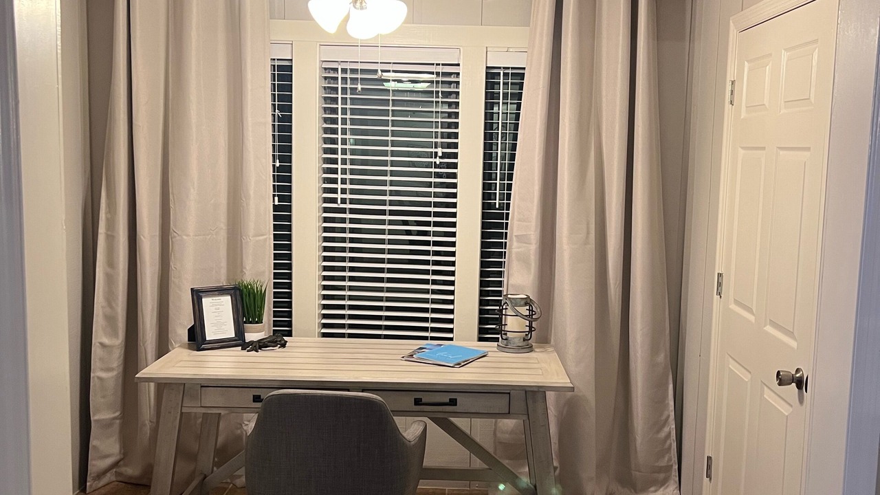 Photo of Others in Saint Simons Heights