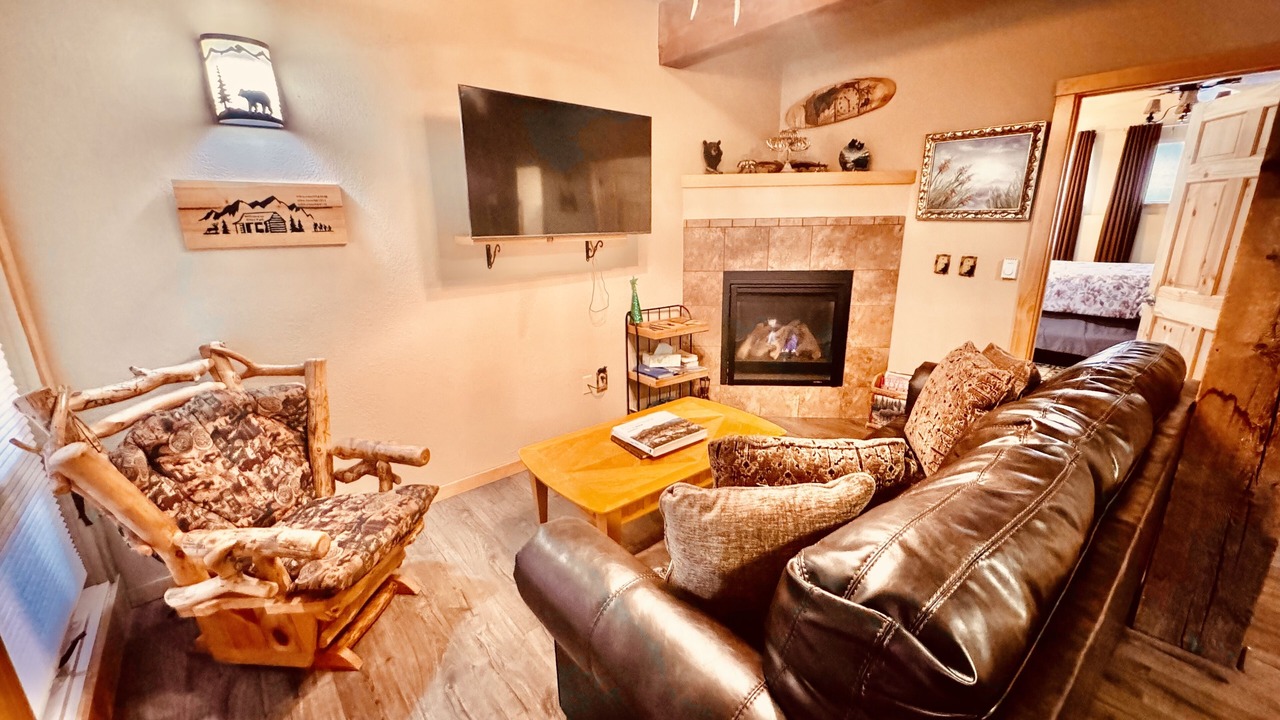 Photo of Livingroom in Estes Park