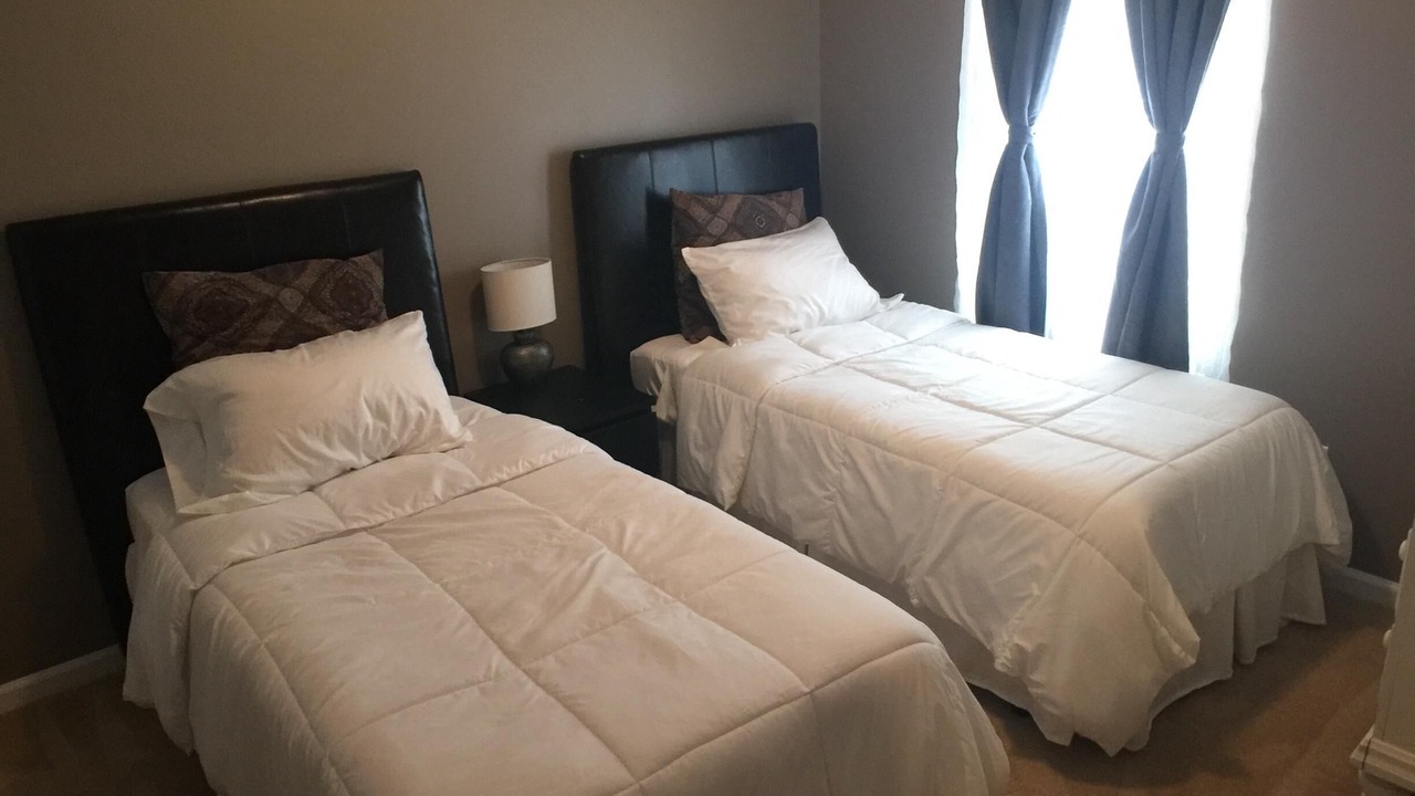 Photo of Bedroom in Murraysville