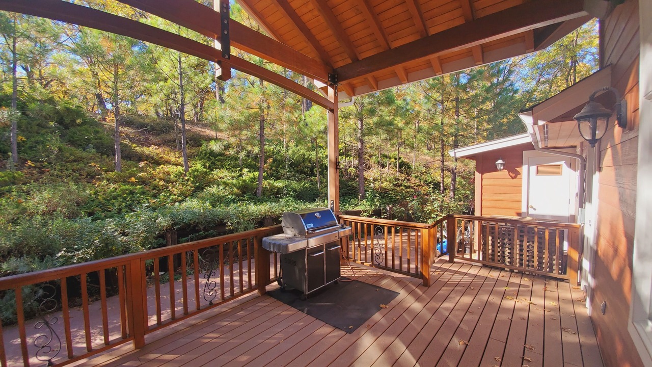 Photo of Bedroom in Forest Meadows