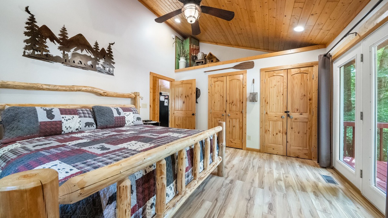 Photo of Bedroom in La Follette